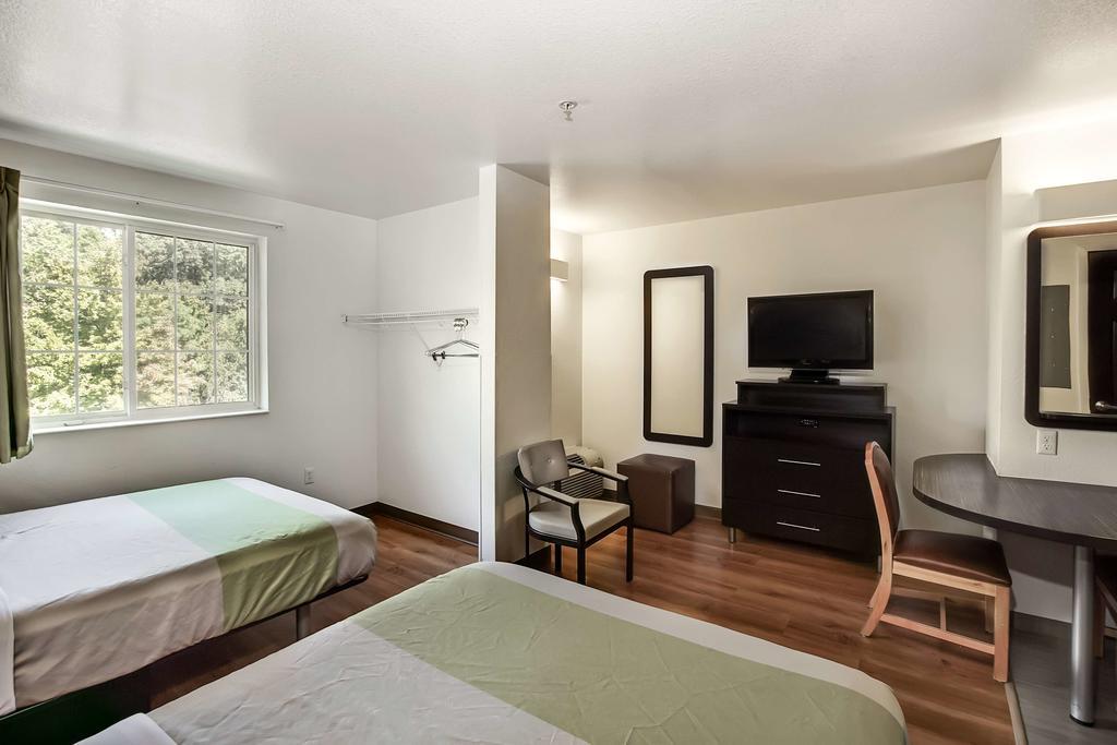 Studio 6-East Brunswick, Nj - Nyc Area Extérieur photo